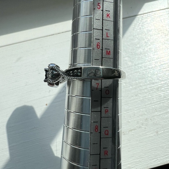 Blue & White Diamond Promise Ring - Picture 6 of 14